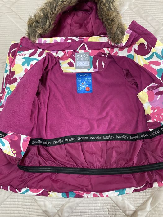 Детская куртка для девочек