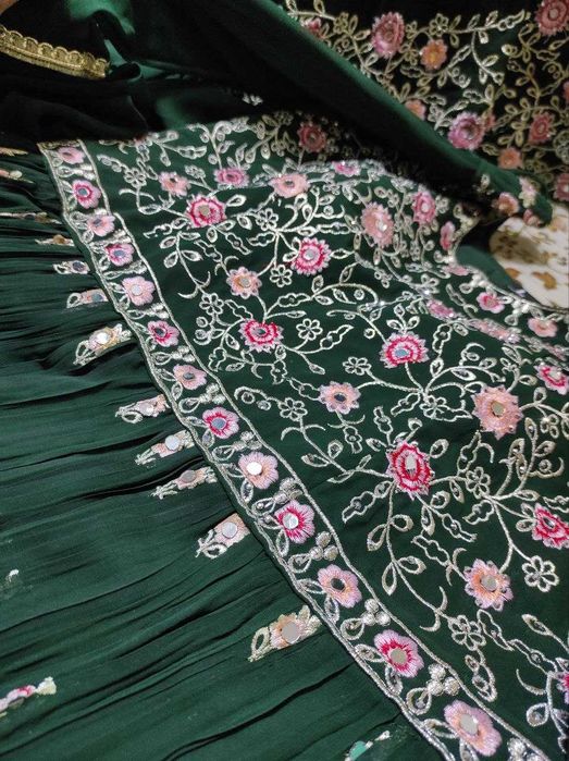 Индийское национальное платье