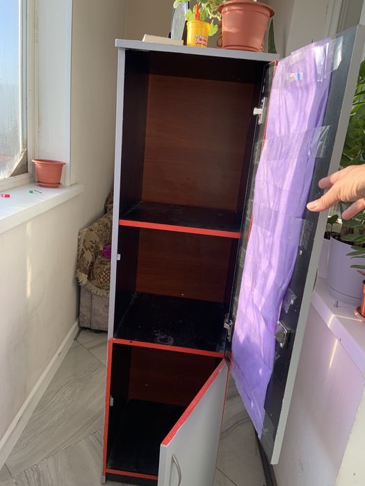 Продам шкавчик с ключами