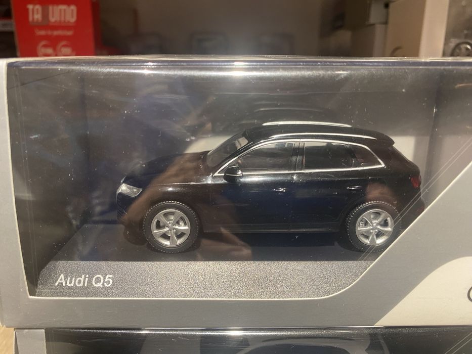 SPARK AUDI Q5 machetă auto scara 1:43
