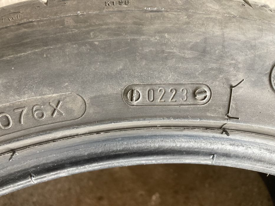 Лятни гуми 235-45-18