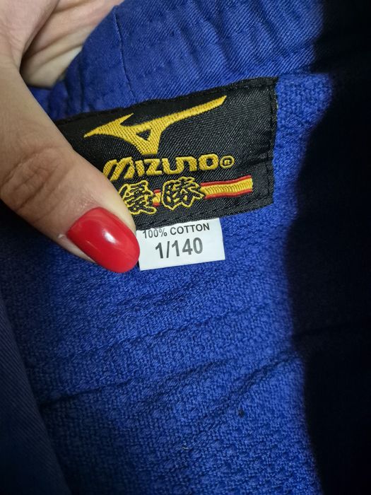 Продам кимоно новое