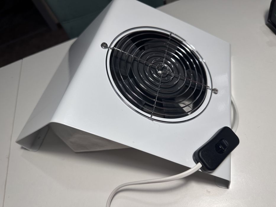 Пылесос для маникюра