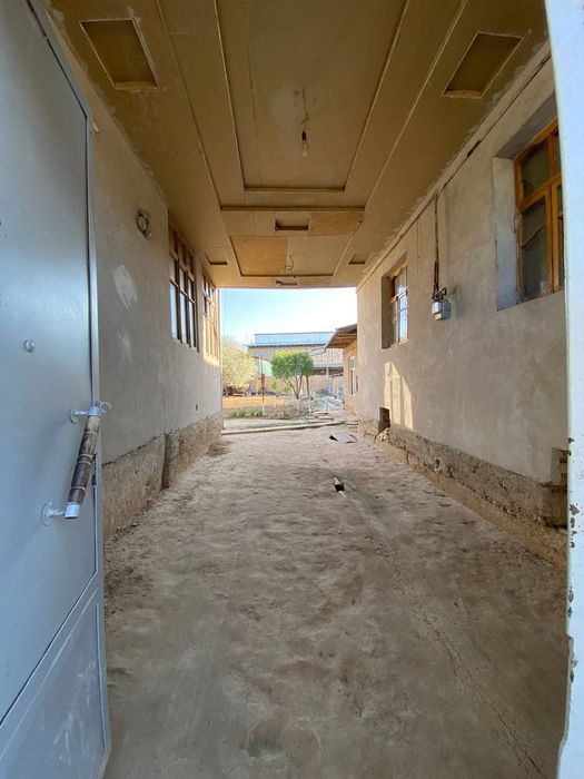 uchaska sotiladi 8 sotx