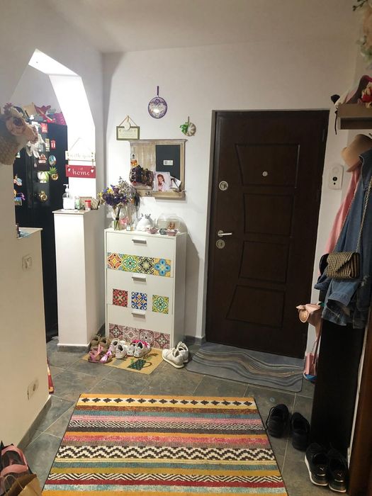 Vând apartament 3 camere 72mp