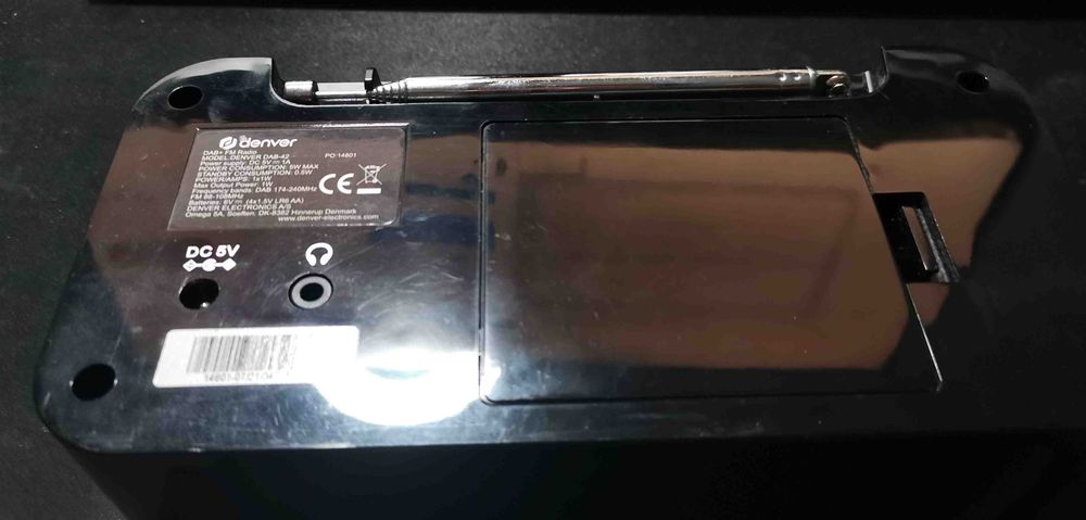 Radio Denver DAB-42  FM/DAB  Cu baterii negru