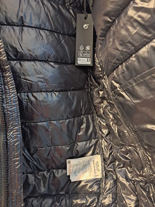 Яке 10 г Nike Replay