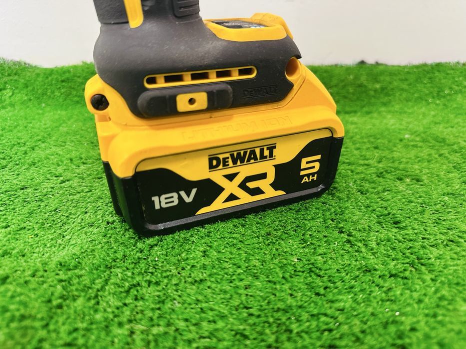 Impact Dewalt DCF892
