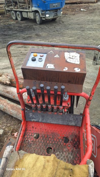 Macara FASSI F105. 22