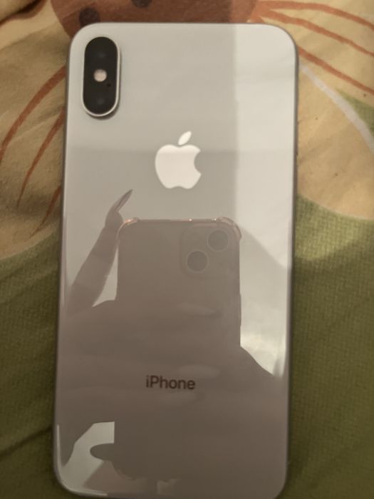 Срочно продается айфон хс