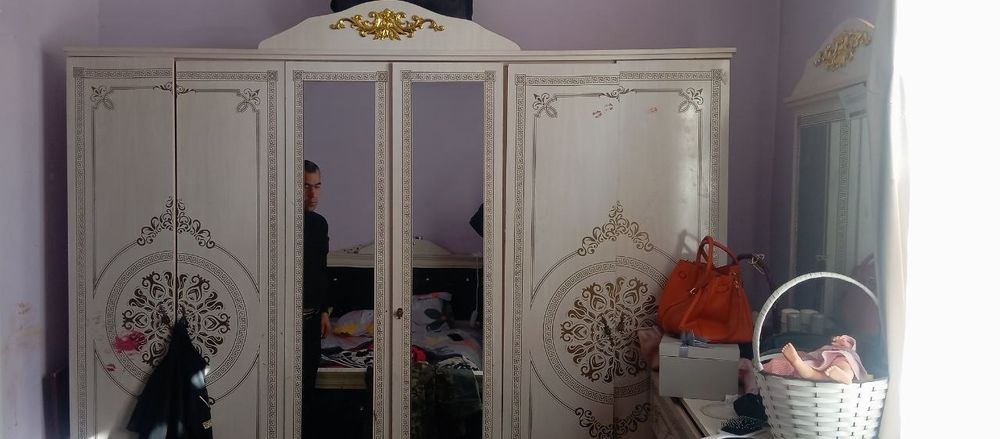 Продам спальни гарнитур