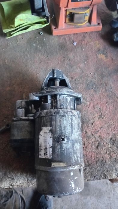 Стартер бу Рабочий