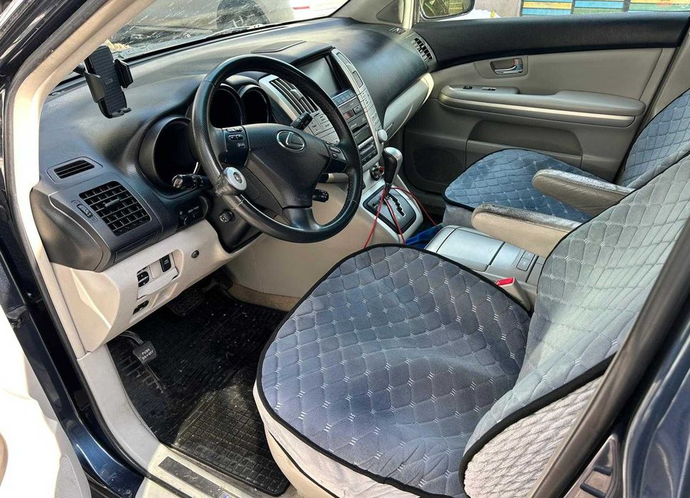 Vând mașină Lexus RX 400h din 2008