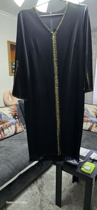 Продам женскую одежду