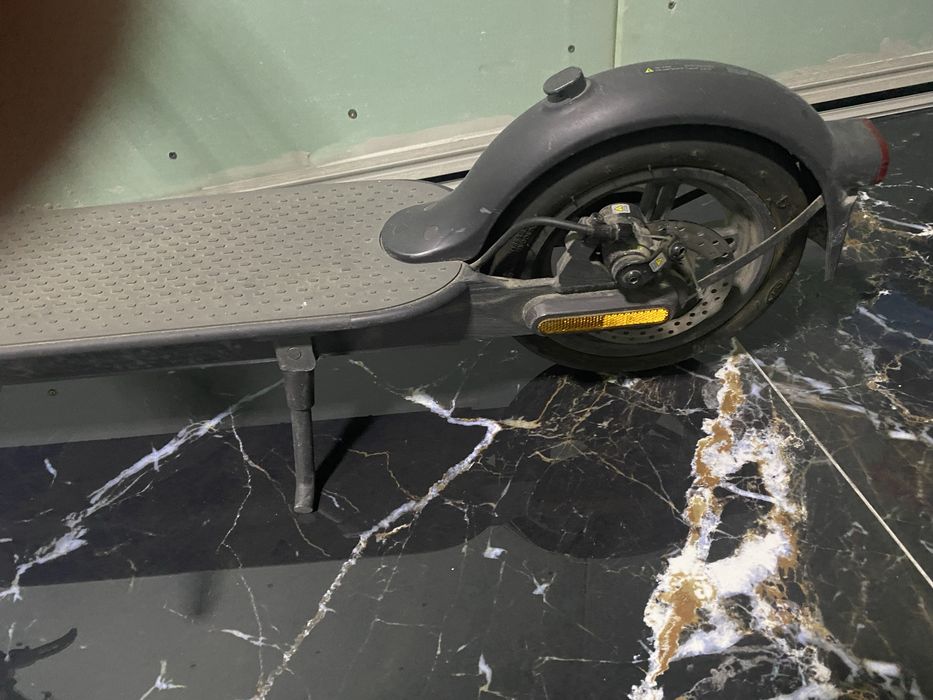 Электросамокат xioami mi essential