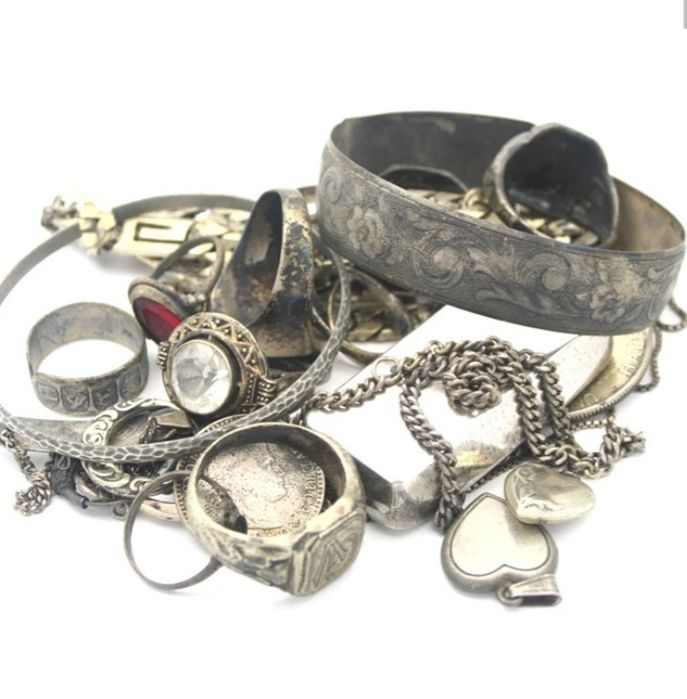 Серебро на лом дорого