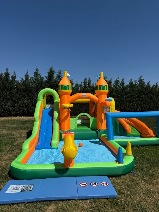 Tobogan castel gonflabil