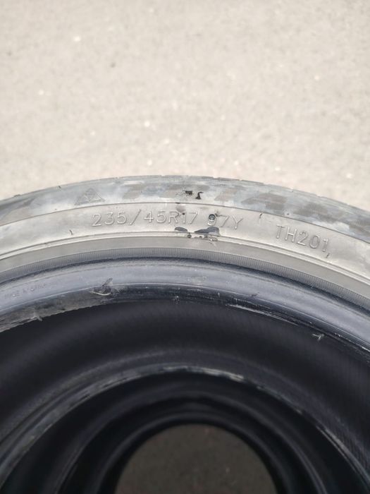 Шины летние 4шт б/у