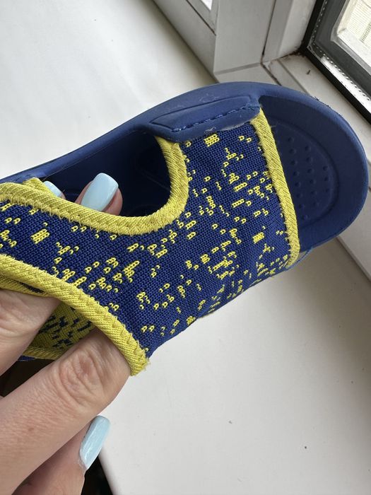 Сланцы на девочку, сандали на мальчика