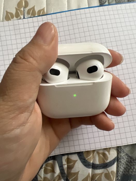 Наушники Apple Airpods