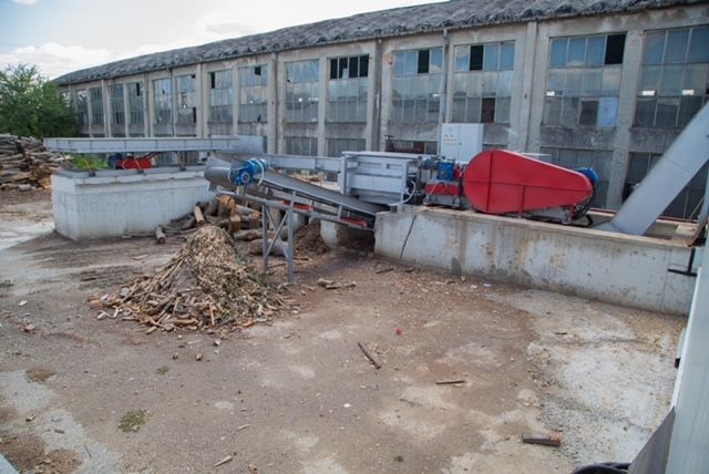 Продава се Промишлена сграда в Търговище, Промишлена зона - 5460 кв.м за 363 €/кв.м - Снимка #8