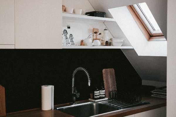 Продава се Тристаен апартамент в Пловдив, Южен - 83 кв.м за 1988 €/кв.м - Снимка #11