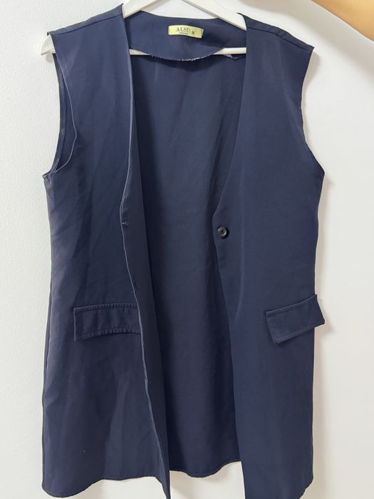 Платье,футболка,кофта и тд