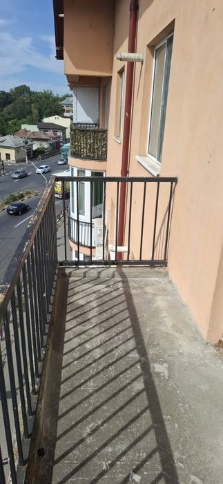 Inchiriez apartament ultracentral in Gaesti