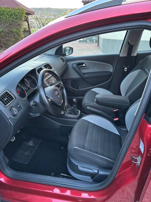 Vând VW Polo Cross 1,4 TDI