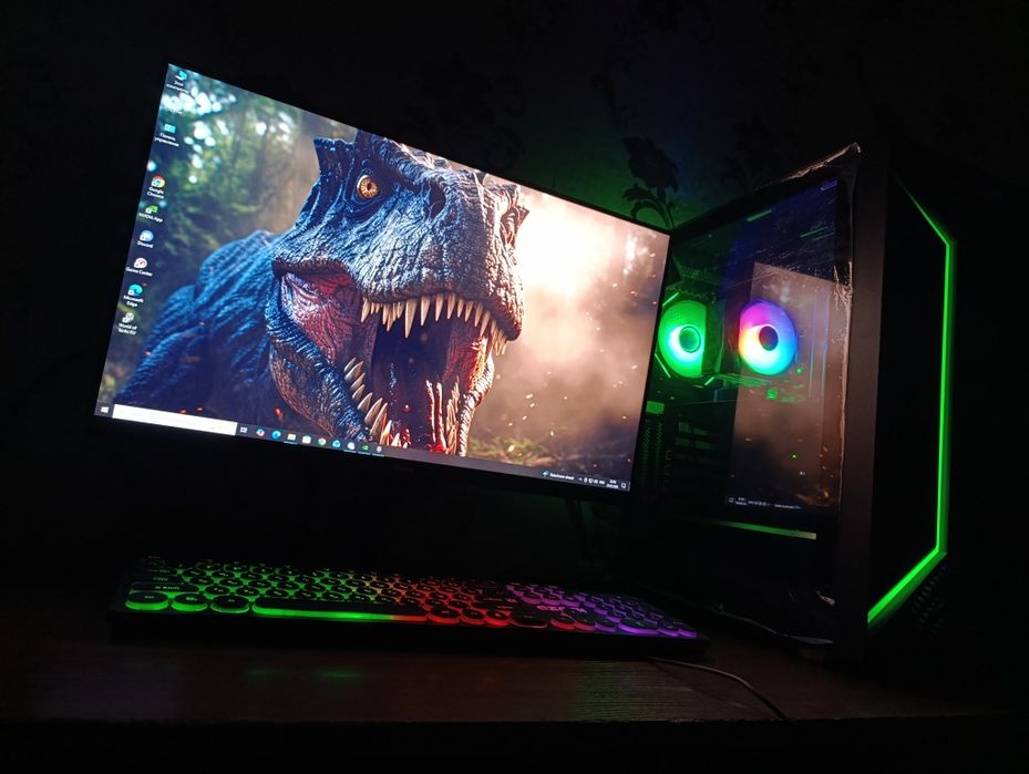 Компьютер в комплекте Intel i7 16RAM SSD HDD.