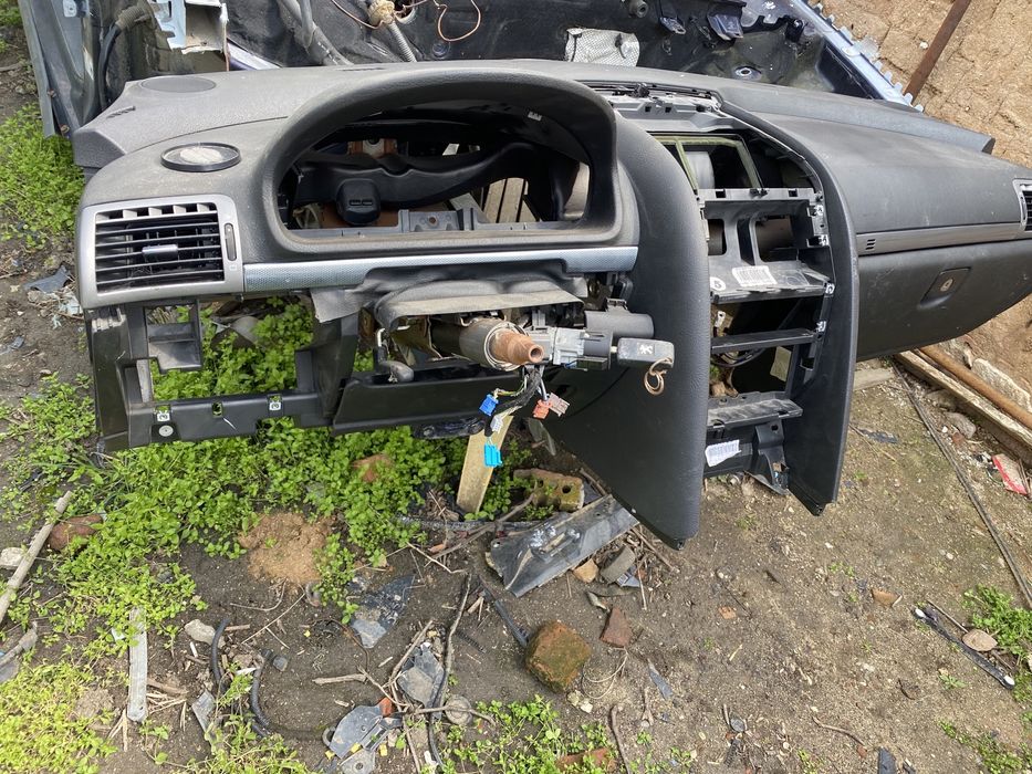 Арматурно табло за пежо 407