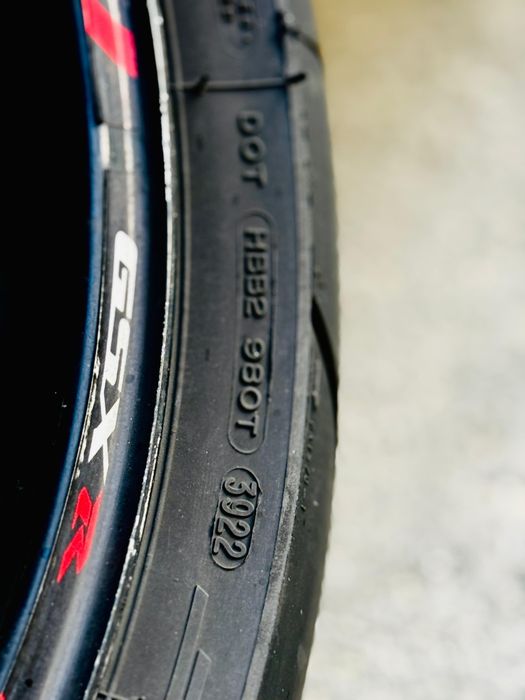 Suzuki GSX-R 750 K4