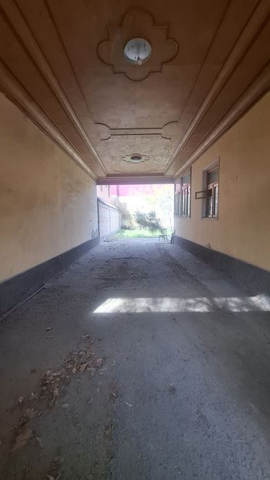 Ховли уй сотилади