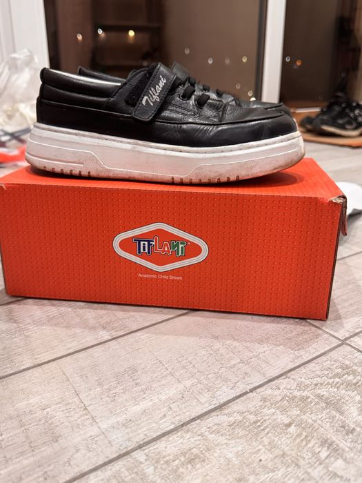 Продам кожанную женскую обувь