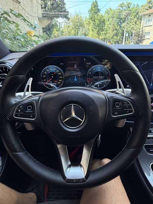 Мерцедес волан AMG