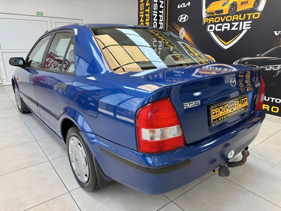Mazda 323i Sedan 2001 | 1.3i | 90CP | Clima Ac | Radio | 203.000Km