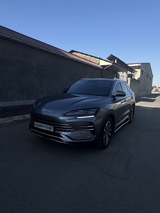 Продаю BYD chempion