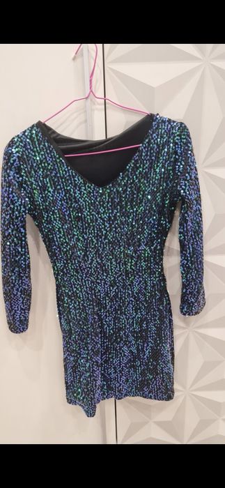 Парти рокля официална