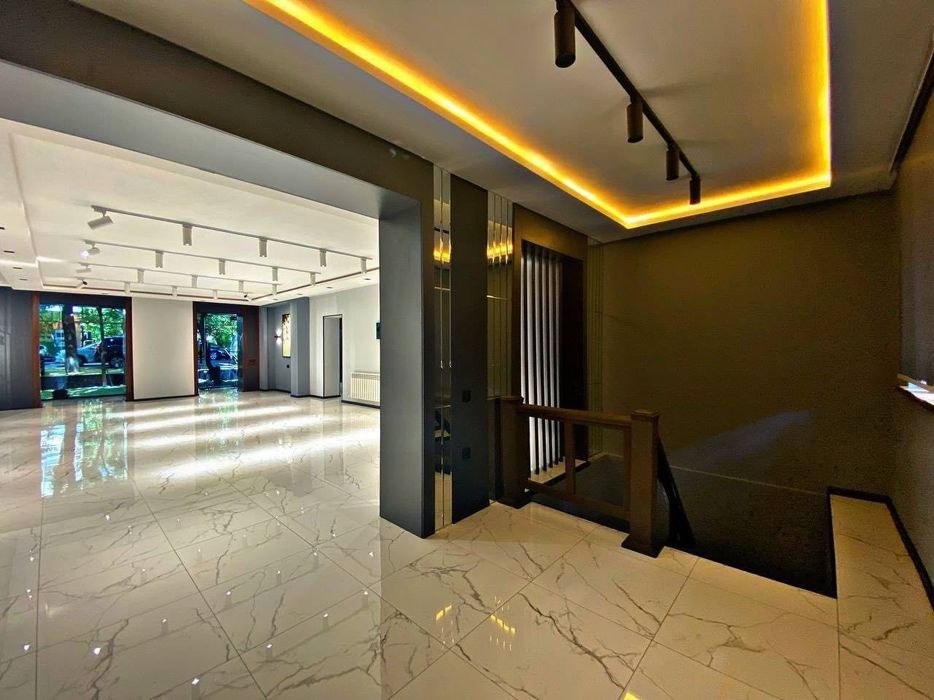 Продаётся офис Ойбек, МинТруд / Коммерческое нежилое помещение