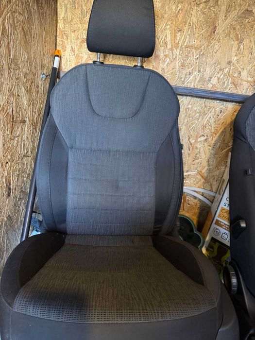 Piese Skoda Octavia 3 2014 Canapele lampa LED spate proiector fata usa