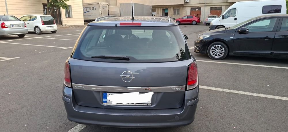 OPEL Astra 2005