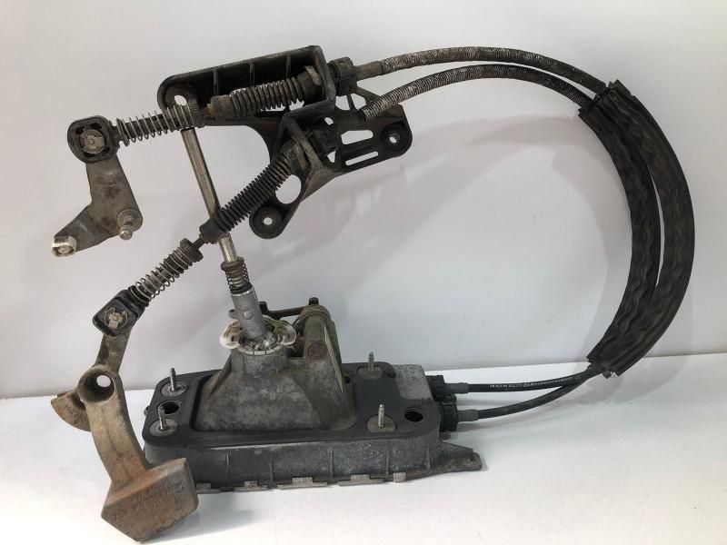 Timonerie Volkswagen Golf 5 2.0 tdi 1K0711061B