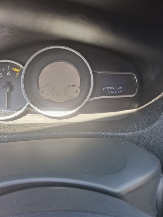 Renault megane 3 2013  1.6 benzina+GPL
