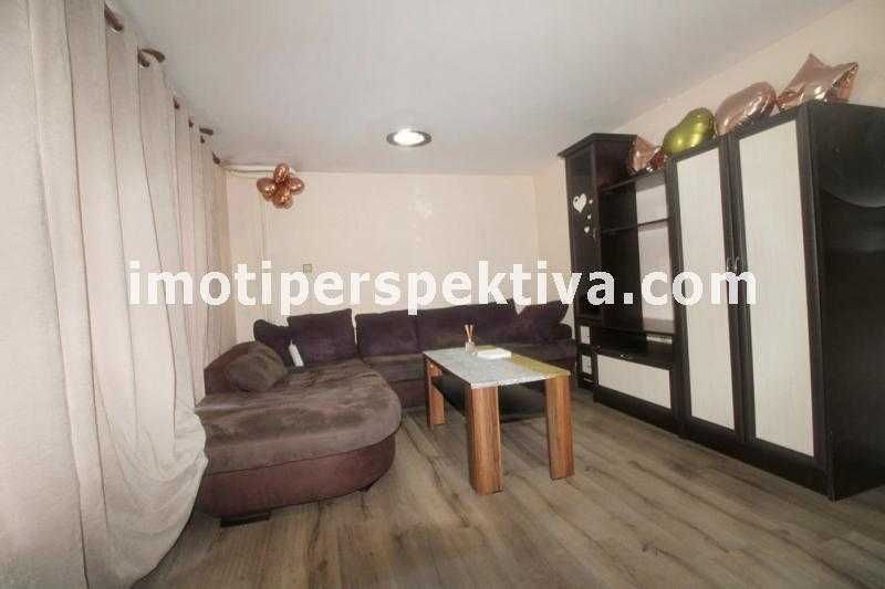 реф.14330 Реална квадратура, отлична локация-х-л Ст. Петербург!