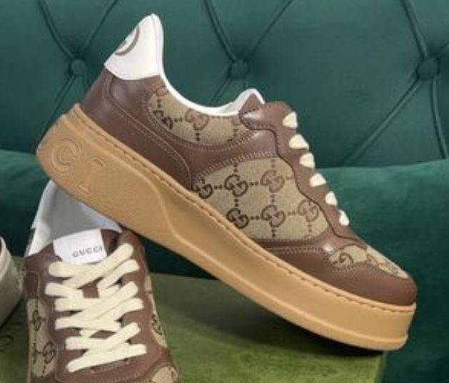 Vand adidasi gucci originali