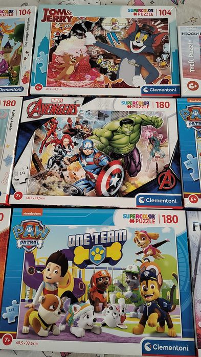 Продавам пъзели - 10 броя