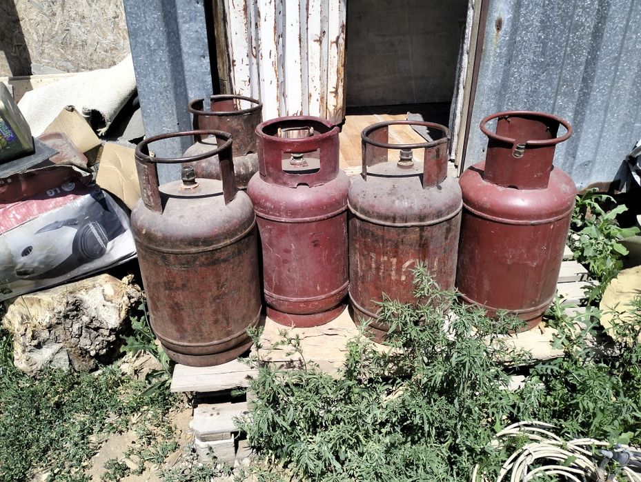 Продам газовый баллон 5 шт