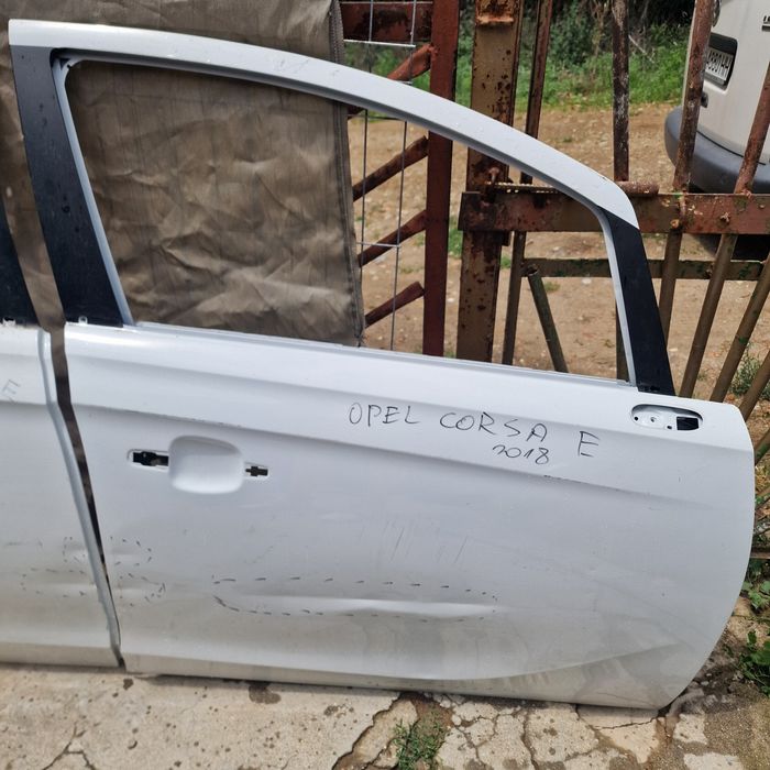 Opel Corsa E 2017 задна дясна врата