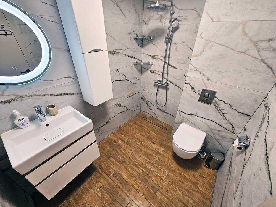 Дава се под наем Двустаен апартамент в Пловдив, Център - 64 кв.м за 428.91 € - Снимка #5