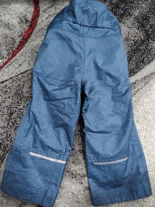 Pantaloni groși iarna, schi / săniuș, mărime 3-4 ani